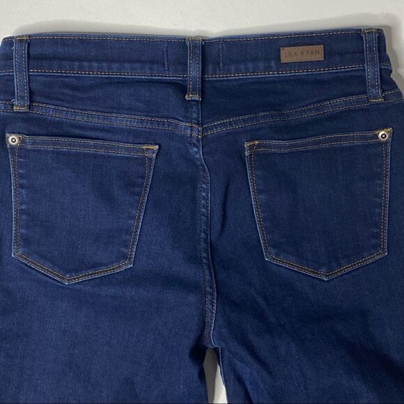 Lila Ryan | Denim Capri’s - Picture 5 of 6